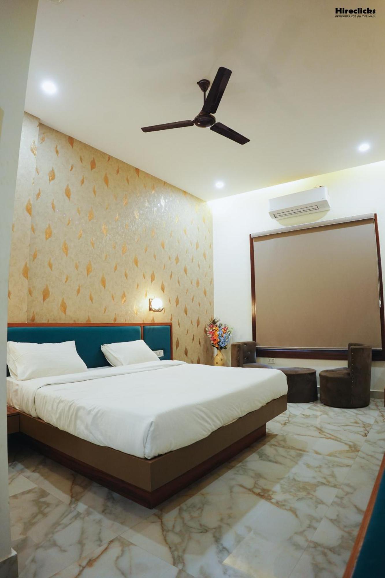 The Krati Resort And Convention Centre Bareilly Buitenkant foto
